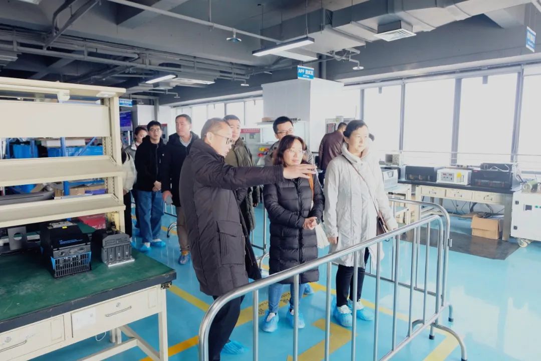 中山大學胡瑩教授一行來我司調研交流(圖4)